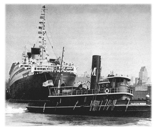 <em>Moran tugs carefully guide the </em>Queen Mary<em> into her berth after her first voyage across the Atlantic in 1936.</em>