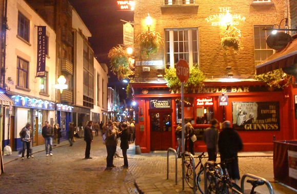 Temple Bar, Dublin at night. One of the locations Des Bishop visits in his new series Under the Influence.