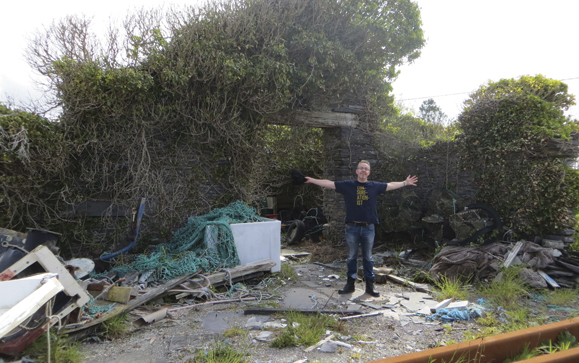 Professor Al Gillespie in the Slate Yard – the site of Valentia Island’s “buried treasure.” Photo: Stephanie Buffum Field