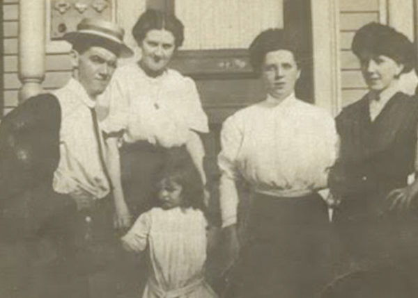 Dear Julia: Personal Reflections on 1916 and its Aftermath