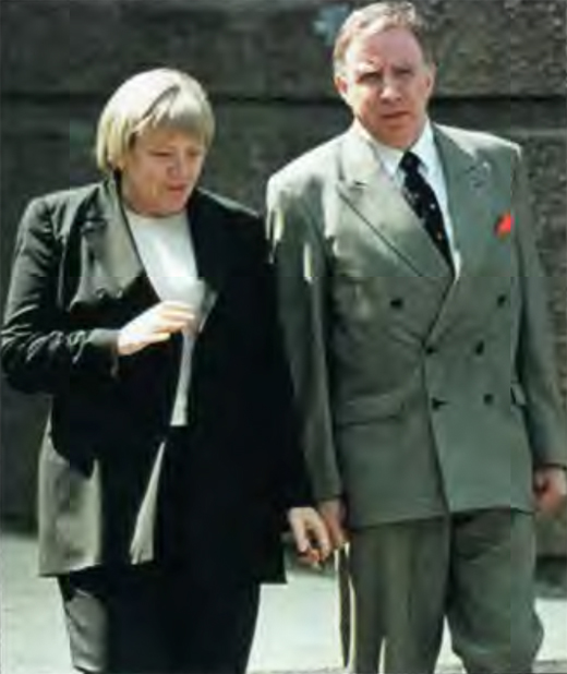 Belfast: August 6, 1997: Paul Murphy, the new Northern Ireland Secretary, with the then Northern Ireland Secretary Mo Mowlam, after a meeting with Sinn Féin's Gerry Adams.