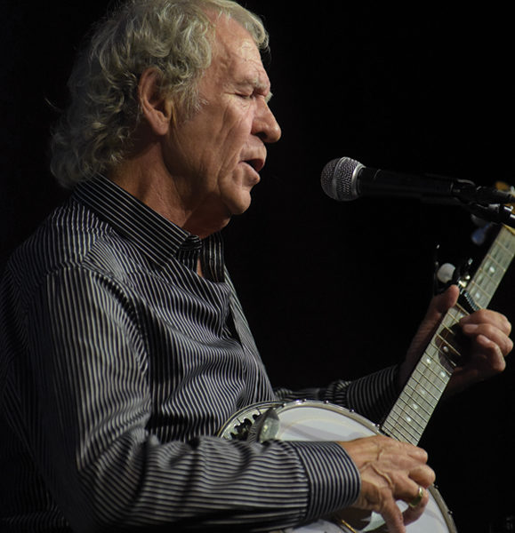 Gaelic Players Toasted in New York