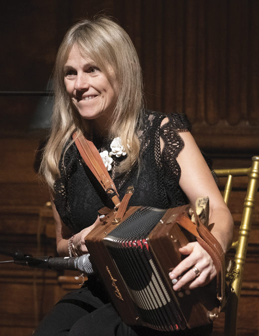 <em>Sharon Shannon, the legendary Irish musician who performed at the dinner, flying in from Ireland especially for the occasion.</em>