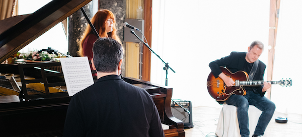 Christine Tobin, Phil Robson, and Francesco Turrisi Perform at the Stately Bantry House