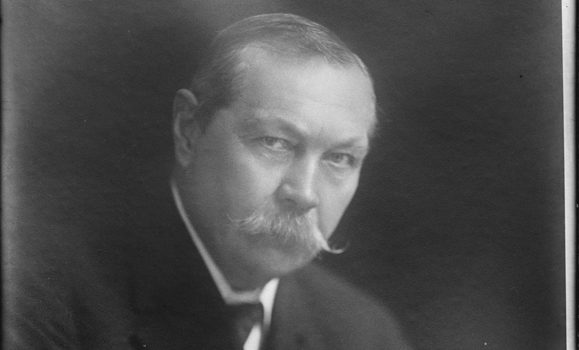 Sir-Arthur-Conan-Doyle