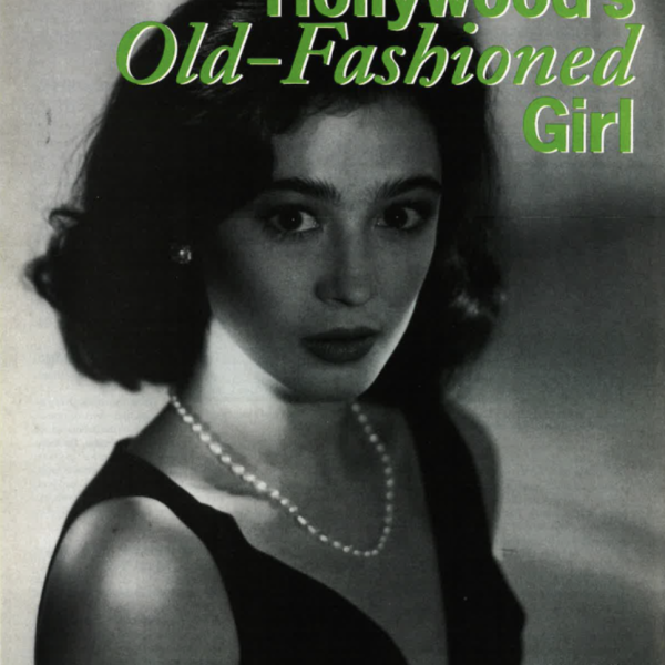 Moira Kelly: Hollywood’s Old-Fashioned Girl